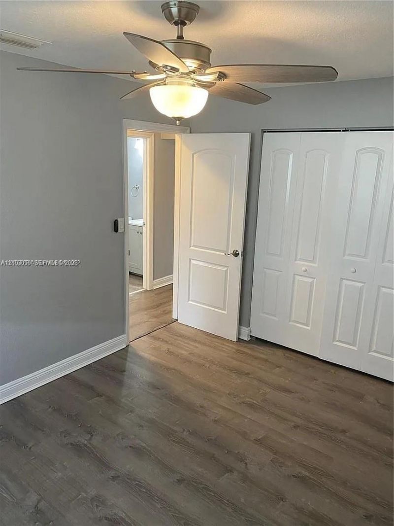 240 SE 9th Ave , Pompano Beach, FL 33060 Photo