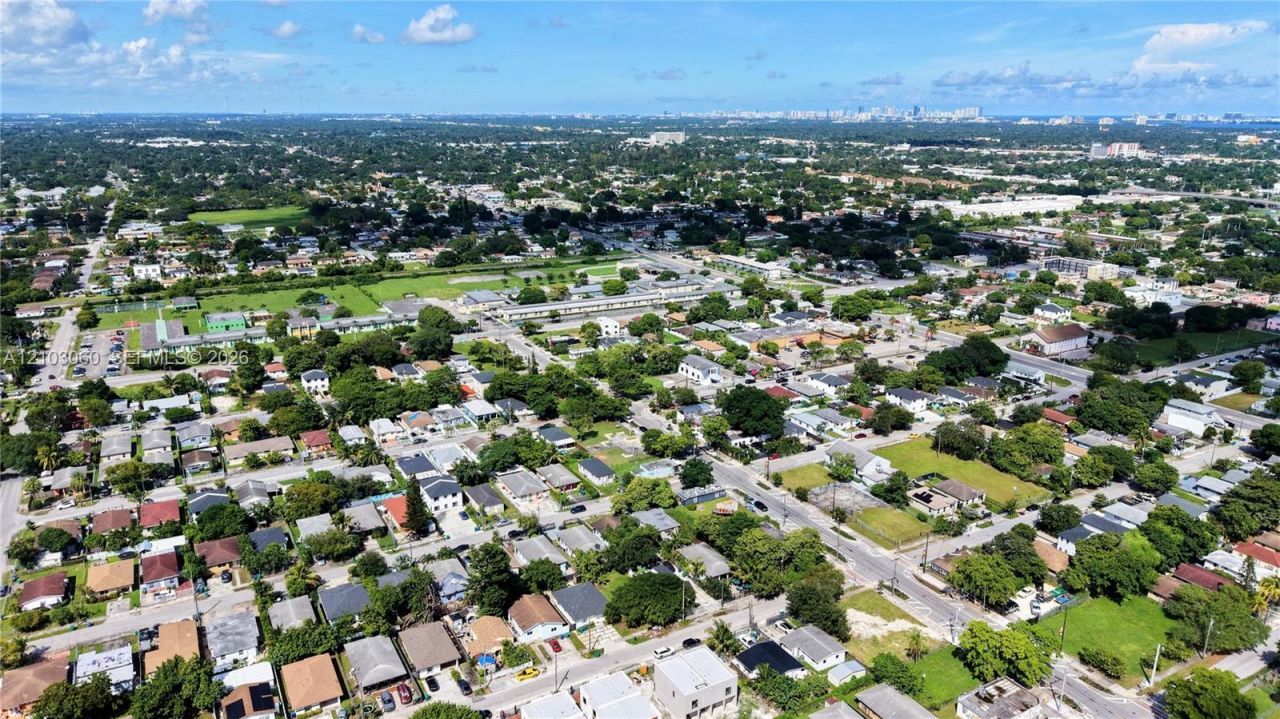1825 NW 68th Ter, Miami, FL 33147 Photo