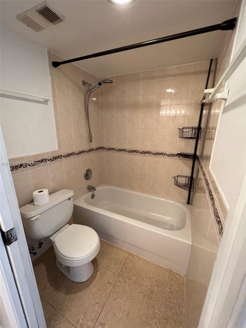 1900 N Congress Ave , Unit 411, West Palm Beach, FL 33401 Photo