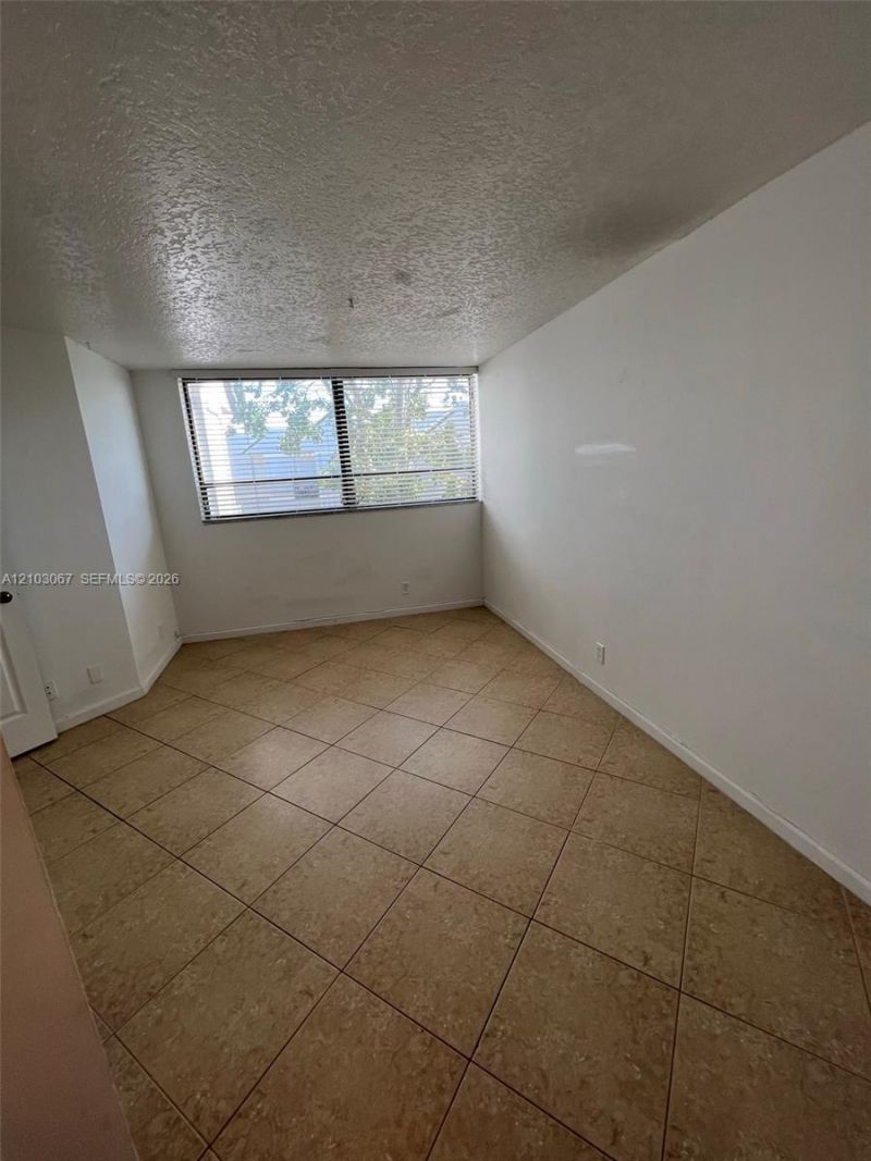 1900 N Congress Ave , Unit 411, West Palm Beach, FL 33401 Photo