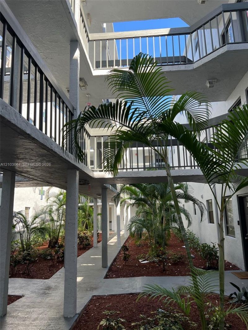 1900 N Congress Ave , Unit 411, West Palm Beach, FL 33401 Photo