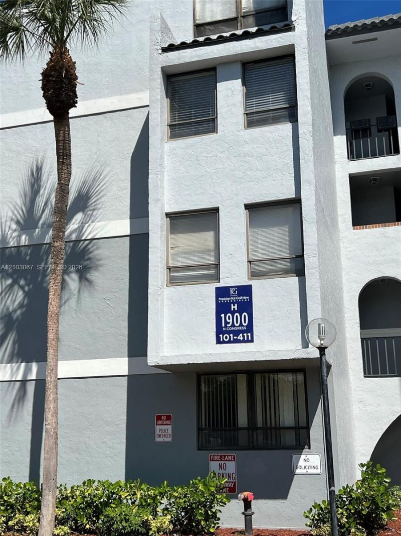 1900 N Congress Ave , Unit 411, West Palm Beach, FL 33401 Photo