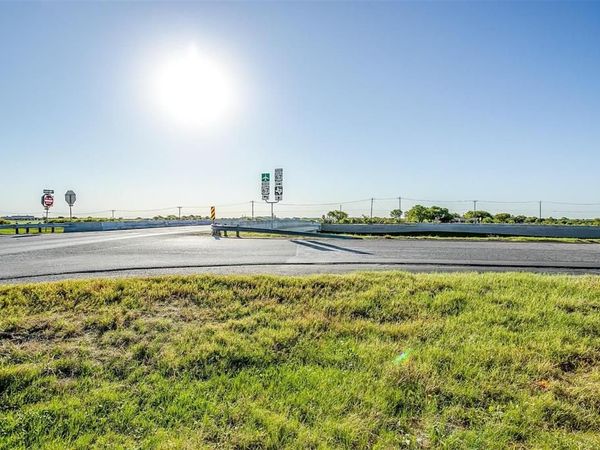 2417 W Fm 4, Cleburne, TX 76033