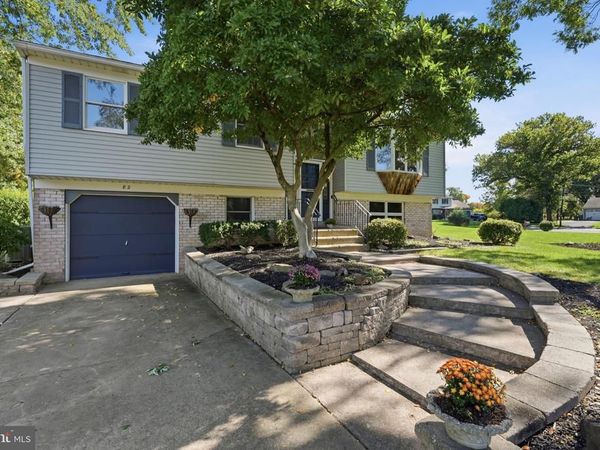 82 PAWNEE ROAD, DOYLESTOWN, PA 18901