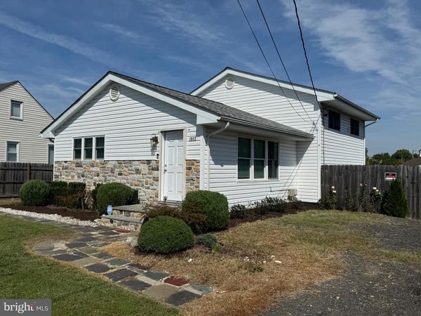 1952 FOREST DRIVE, ANNAPOLIS, MD 21401