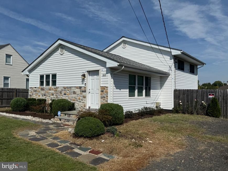 1952 Forest Drive, Annapolis, MD 21401 Main Photo