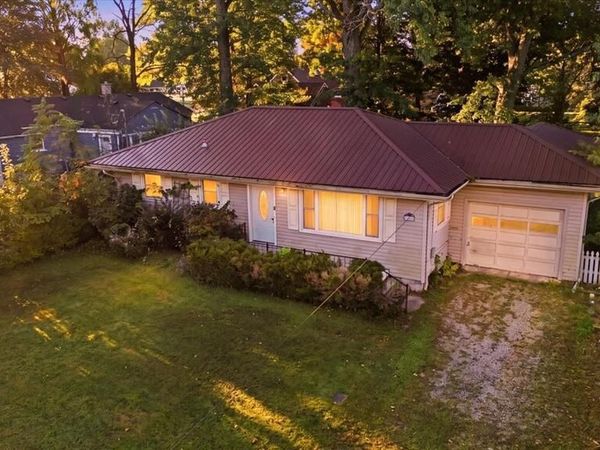 367 Carmel Ave, Galion, OH 44833