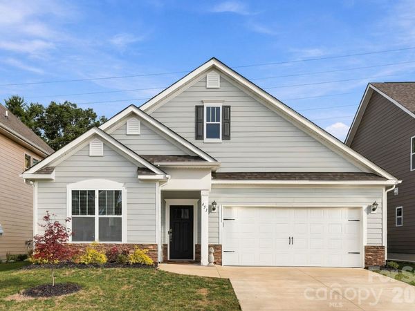 451 Fox Cove Cove , Hendersonville, NC 28792