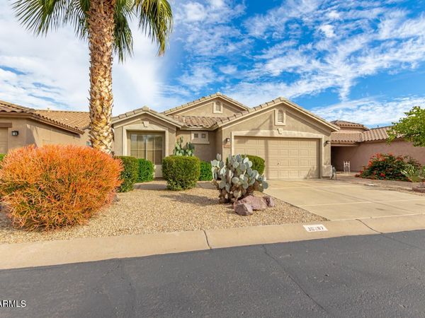 30267 N CORAL BEAN Drive, San Tan Valley, AZ 85143
