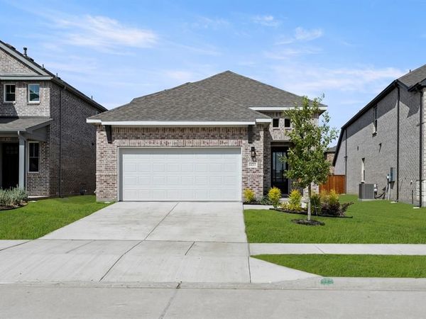 14213 Gallatin Street, Pilot Point, TX 76258