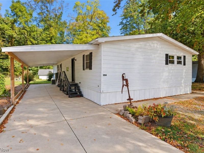 240 N Millborne Road, Unit 28A, Orrville, OH 44667 Photo 1