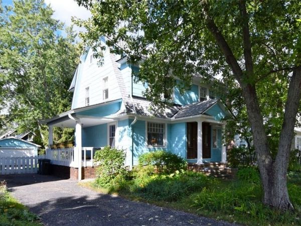 2656 S Taylor Road, Cleveland Heights, OH 44118
