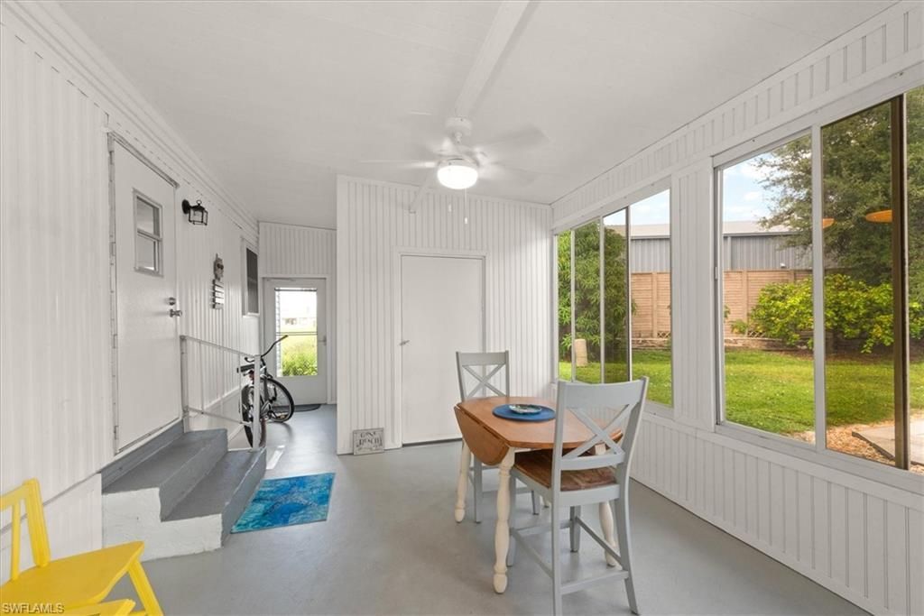 160 Adrienne Dr , Fort Myers, FL 33908 Photo