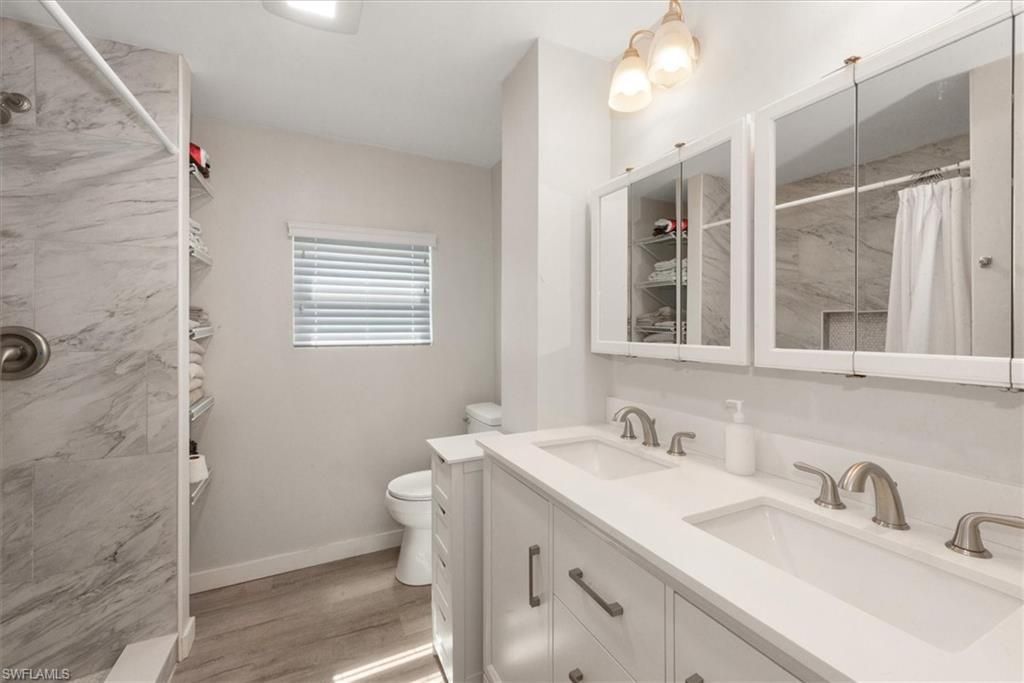 160 Adrienne Dr , Fort Myers, FL 33908 Photo