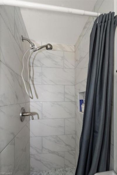 160 Adrienne Dr , Fort Myers, FL 33908 Photo
