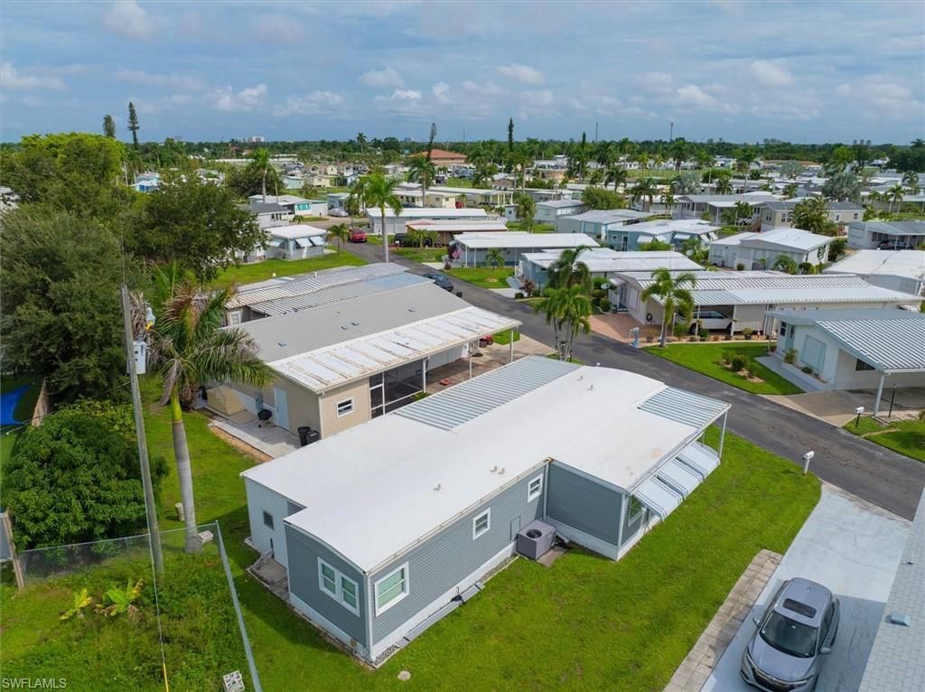 160 Adrienne Dr , Fort Myers, FL 33908 Photo