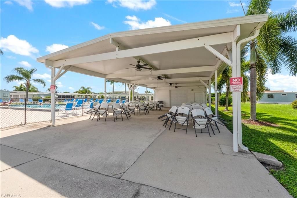 160 Adrienne Dr , Fort Myers, FL 33908 Photo