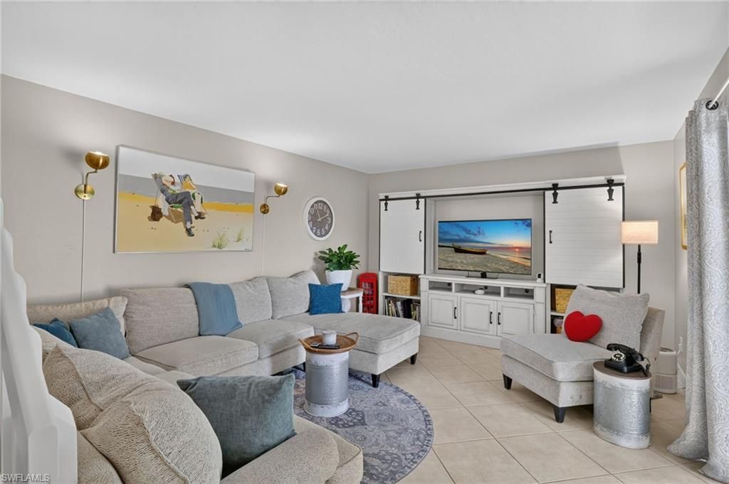 1428 Park Shore Cir, Unit 4, Fort Myers, FL 33901 Photo