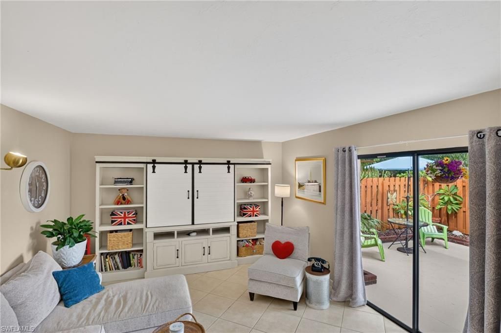1428 Park Shore Cir, Unit 4, Fort Myers, FL 33901 Photo