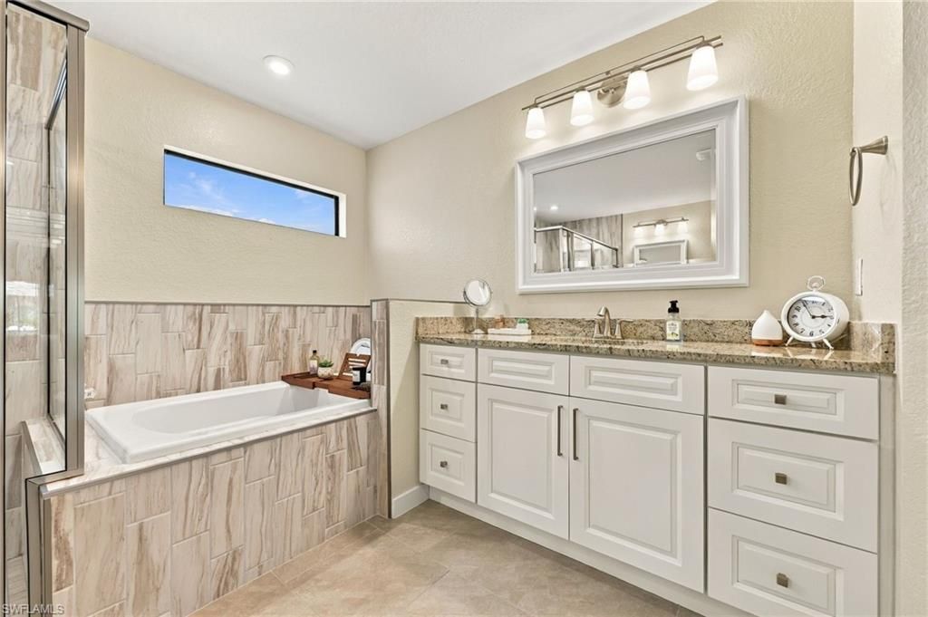 2323 NW 43rd Ave, Cape Coral, FL 33993 Photo