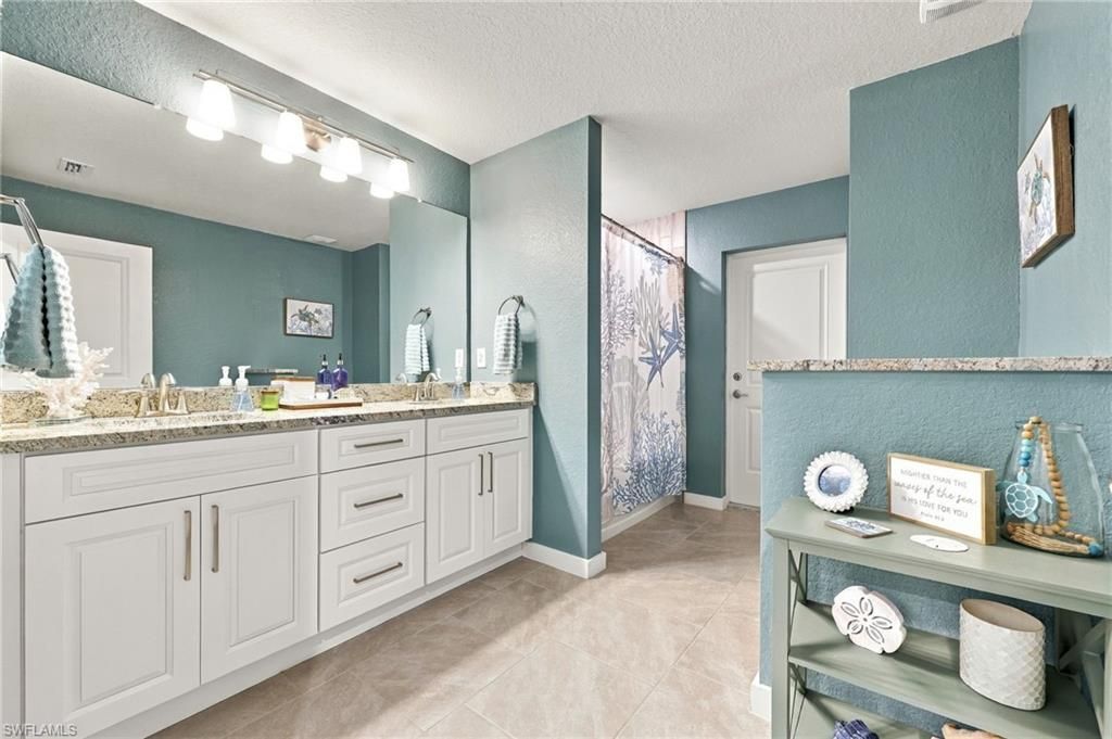 2323 NW 43rd Ave, Cape Coral, FL 33993 Photo