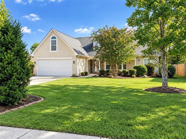 3044 Lincoln Log Way , Mcdonough, GA 30252