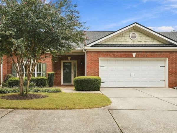 129 Holiday Road E, Unit 64, Buford, GA 30518