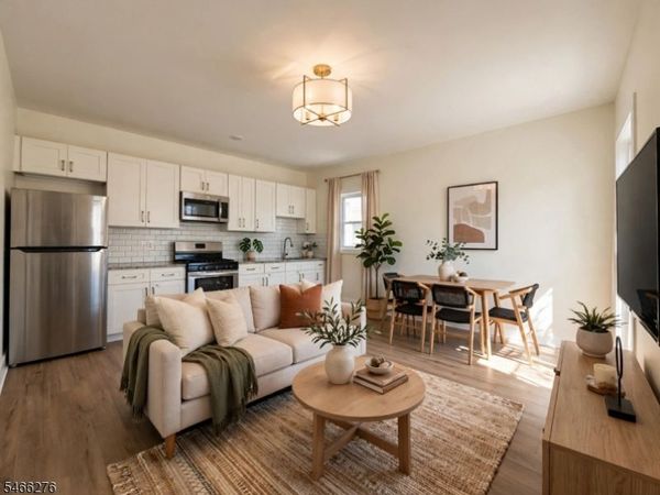 359 River Dr, Unit 1, Garfield, NJ 07026