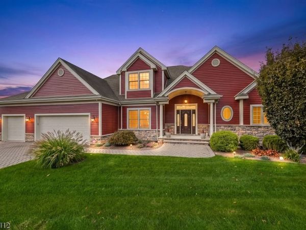 9 Coventry Rd, Hardyston, NJ 07419