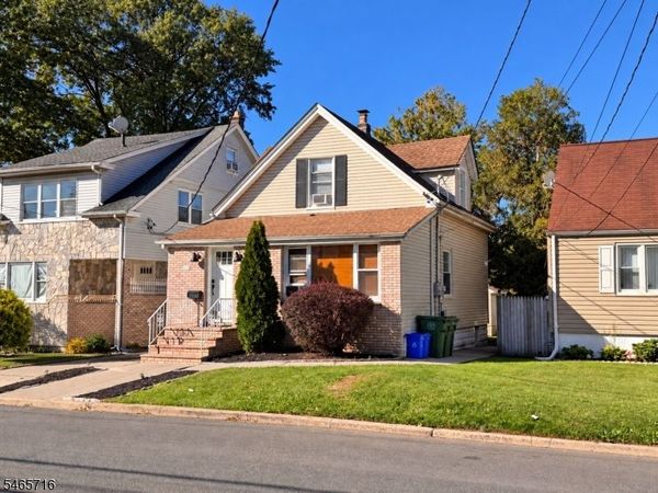 220 Gordon St, Roselle, NJ 07203