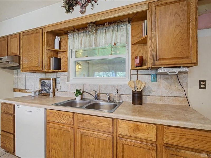 261 Judy Avenue, Carlisle, OH 45005 Photo 13