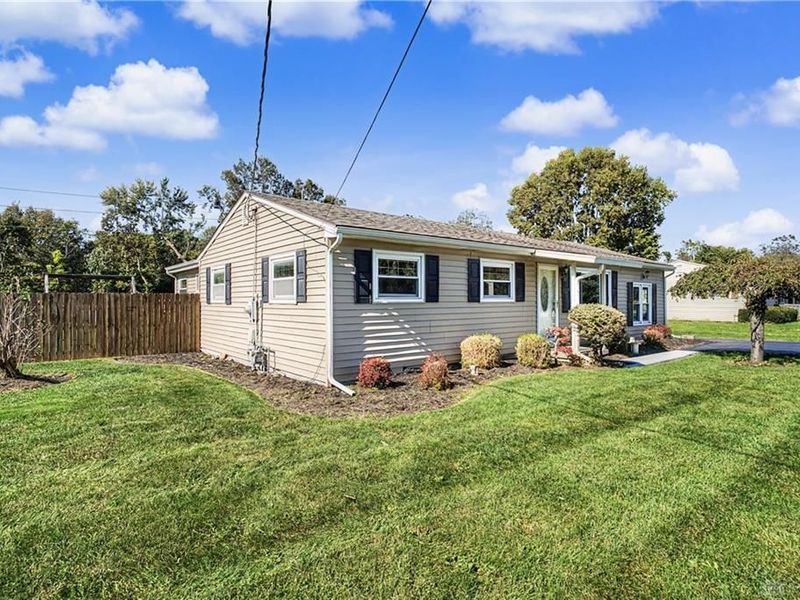 261 Judy Avenue, Carlisle, OH 45005 Photo 3