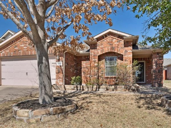 2685 Calmwater Drive, Little Elm, TX 75068