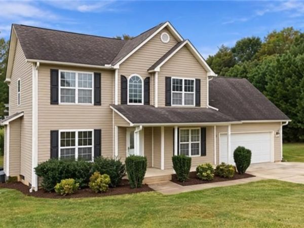 2089 Jackson Way , Sophia, NC 27350