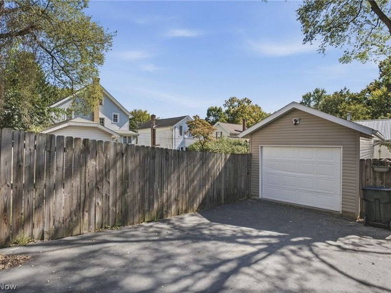 614 Western Drive, Wooster, OH 44691 Photo 3