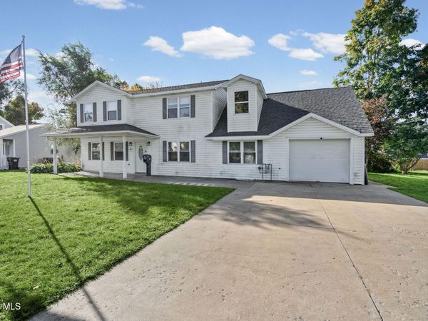 1037 Helen Street, Schenectady, NY 12303