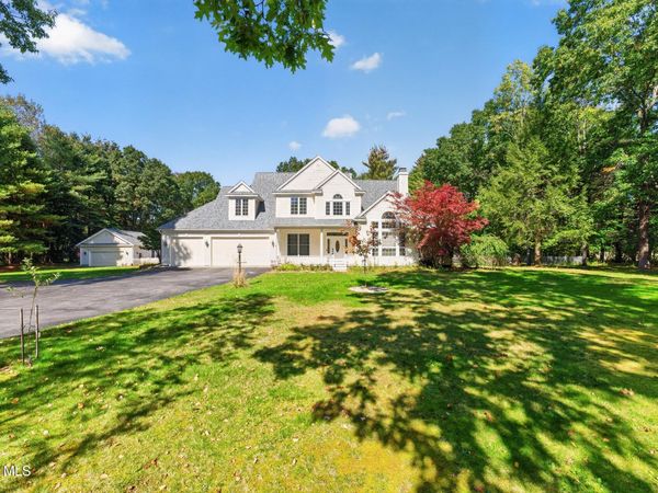 31 Briarhurst Drive, Gansevoort, NY 12831