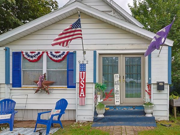 902 Altamont Avenue, Schenectady, NY 12303