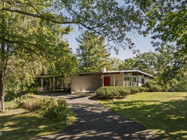 1156 Ulster Landing Road, Saugerties, NY 12477