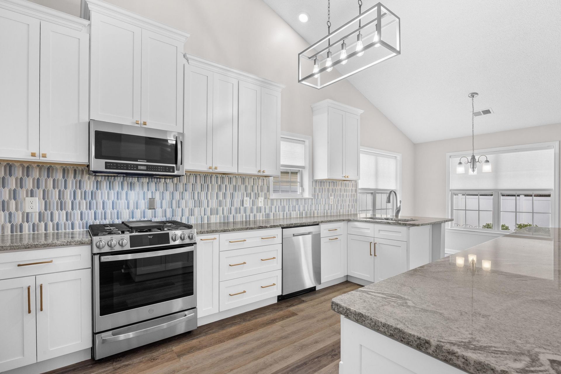 113 Southborough Ln. Photo 18