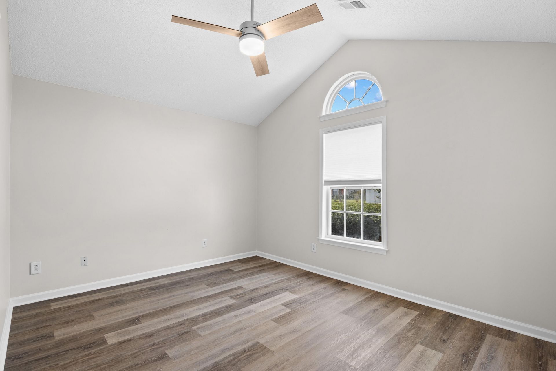 113 Southborough Ln. Photo 22