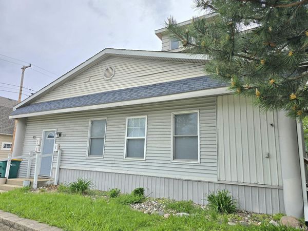 815 N Main Street, Mishawaka, IN 46545