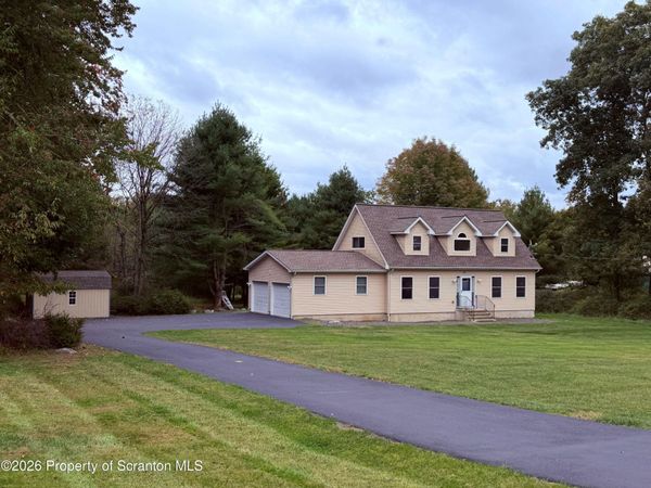 361 Hallet Road , East Stroudsburg, PA 18301