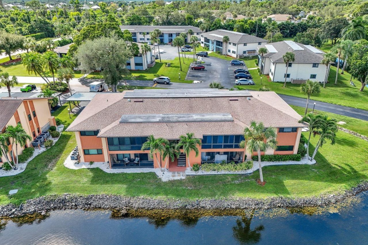 17421 Birchwood Ln, Unit 4, Fort Myers, FL 33908 Photo
