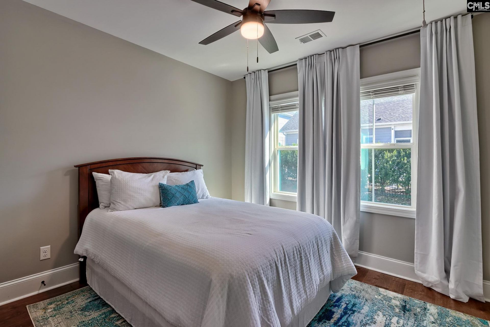 350 Cabana Way Photo 22