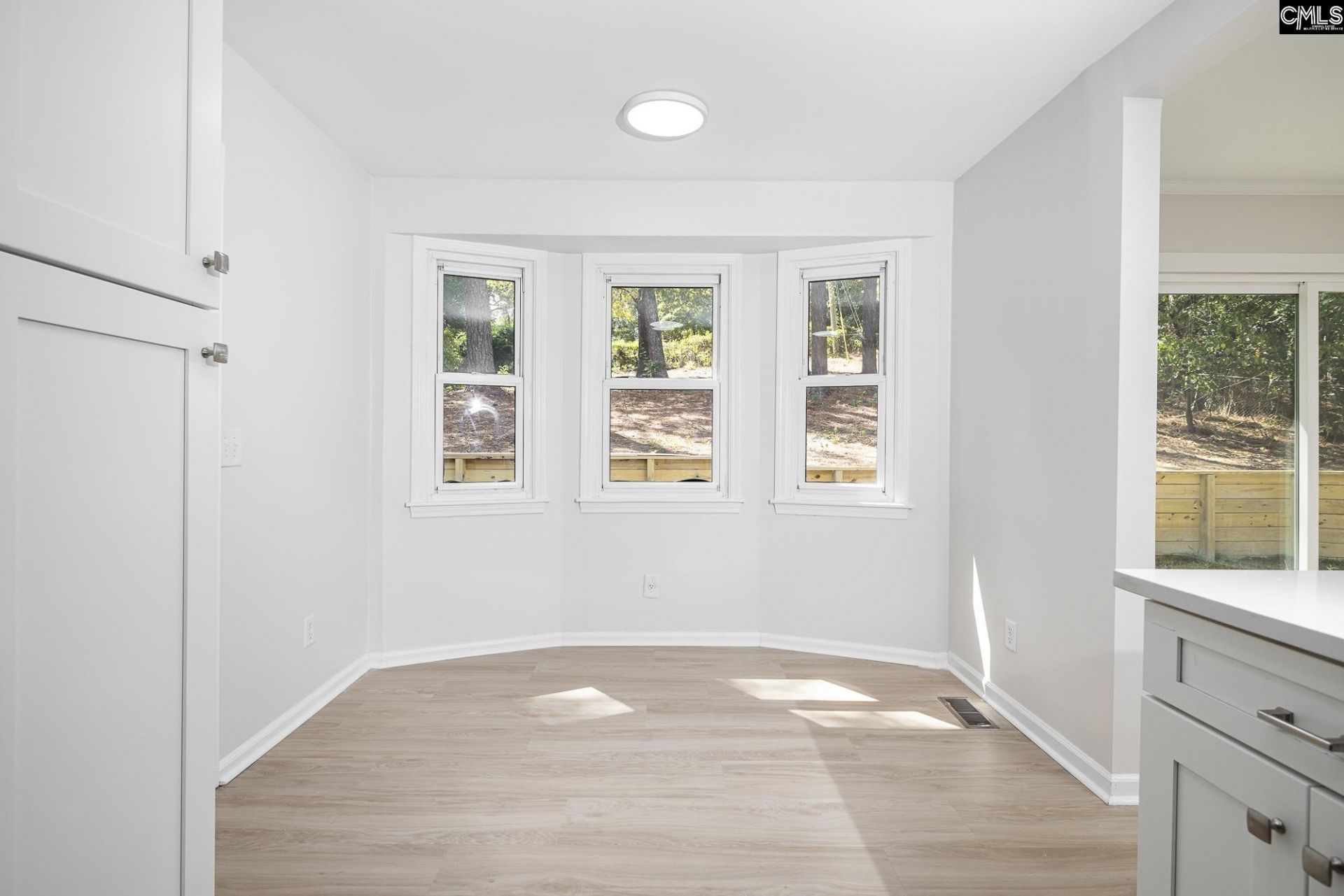 2529 Windsor Drive Photo 8