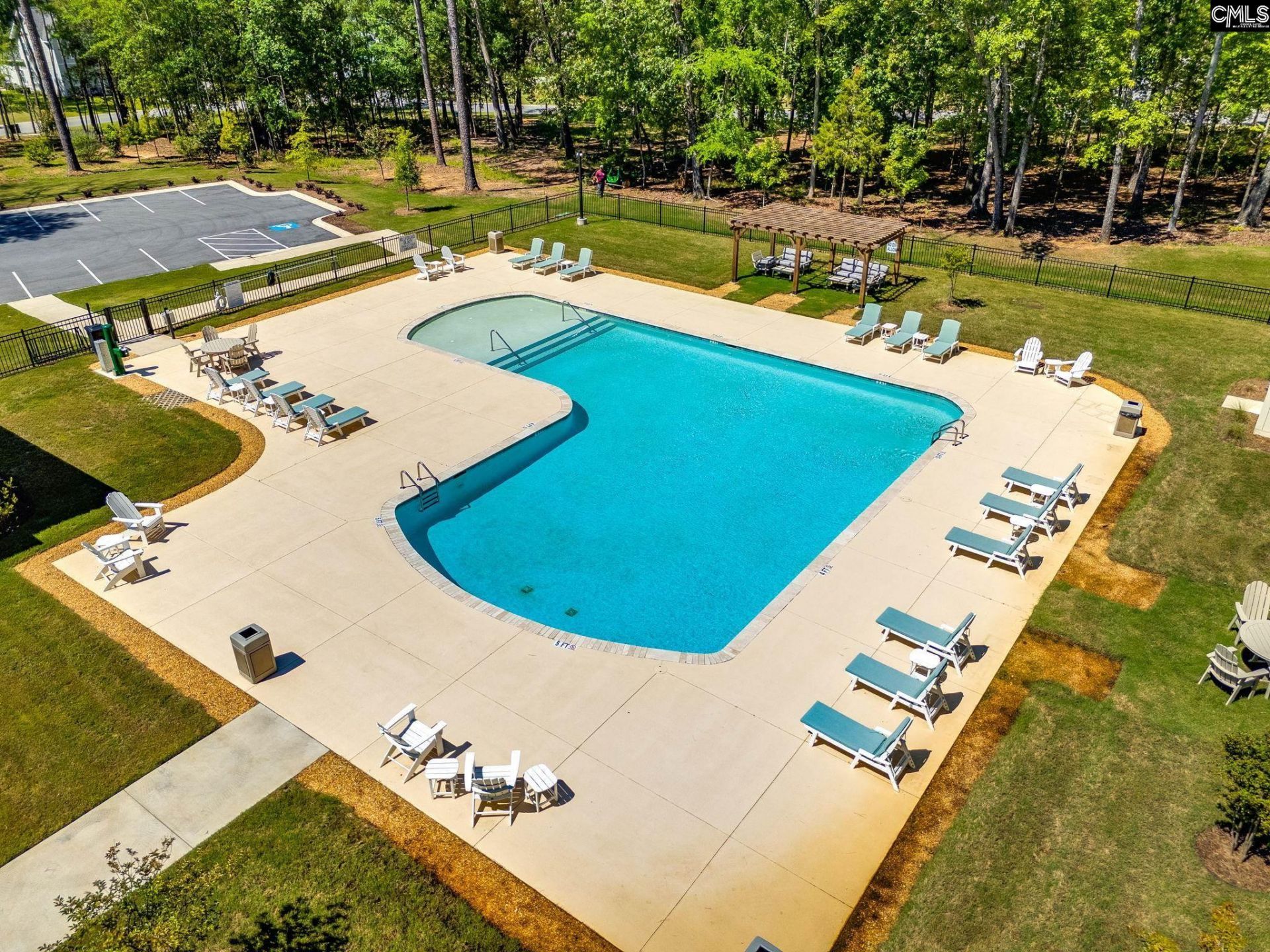 509 Misty Banks Drive  Photo 4