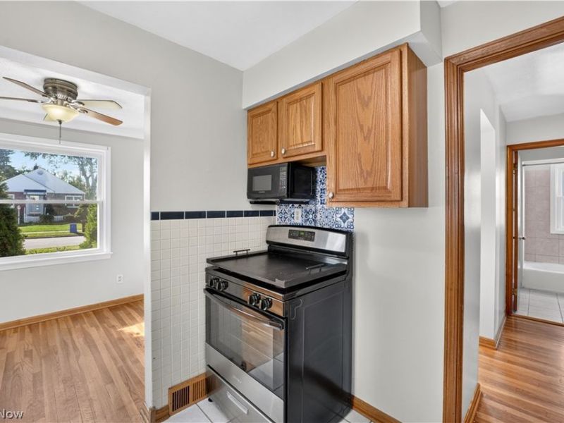 5902 Morningside Drive, Parma, OH 44129 Photo 12