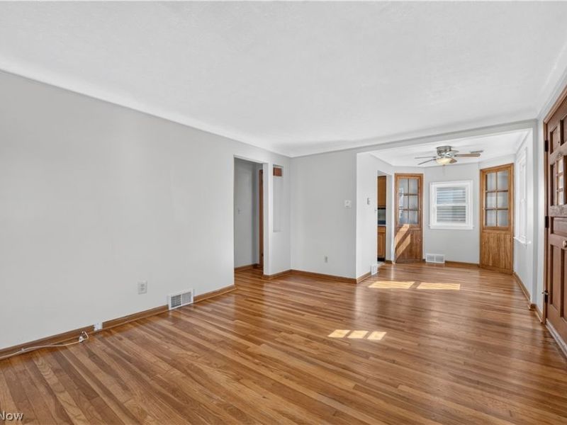 5902 Morningside Drive, Parma, OH 44129 Photo 6