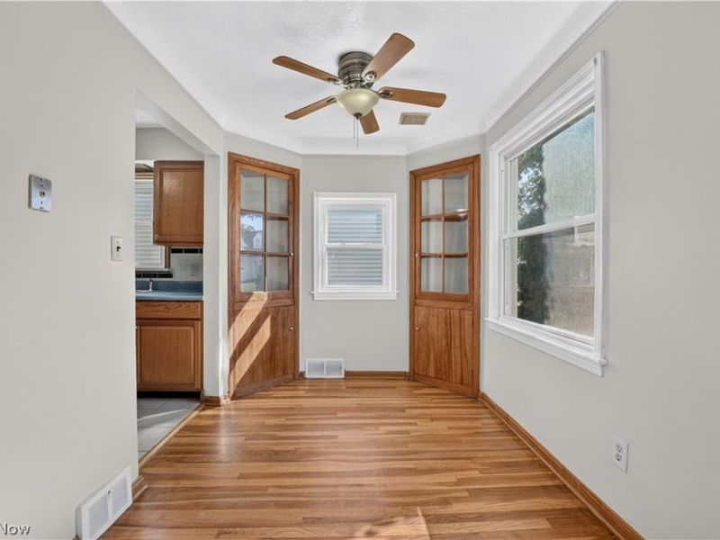 5902 Morningside Drive, Parma, OH 44129 Photo 7